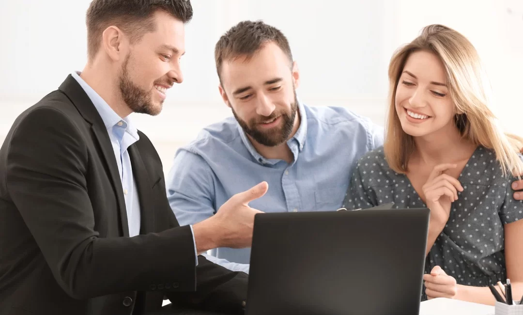 Define Your Journey to Australia with the 482 Visa! Useful Tips for Applying and Extending Your Stay!